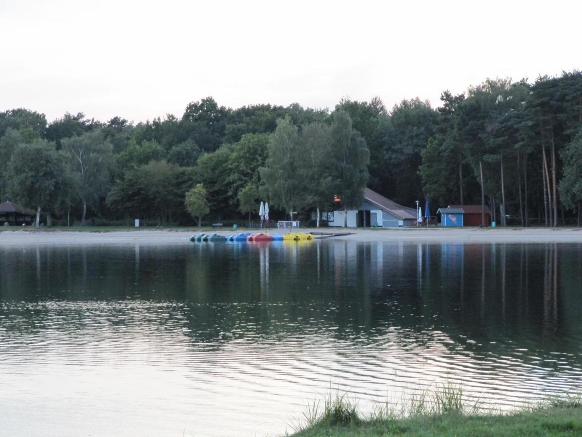 Вилла Erlengrund 20 Isenbuettel Экстерьер фото